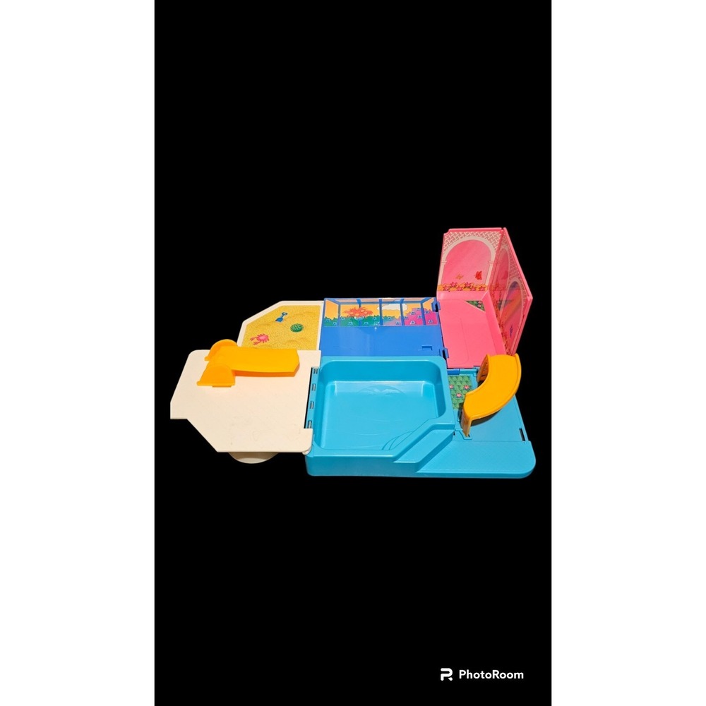Kenner Wish world Lot 1980 VTG- Bowling Alley, Salon, Pizzaria, Pool and Doll - Picture 2 of 10